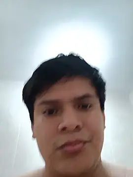 Snapshot of hugodanger chatting on July 29, 11:36 pm hugodanger online show from July 29, 11:36 pm