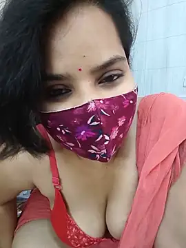 Snapshot of shalini_gupta05 chatting on June 1, 10:06 am shalini gupta05 online show from June 1, 10:06 am