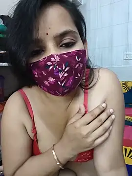 Snapshot of shalini_gupta05 chatting on June 3, 4:45 pm shalini gupta05 online show from June 3, 4:45 pm
