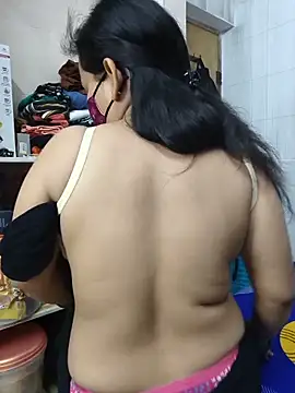 shalini gupta05 online show from June 20, 4:32 pm