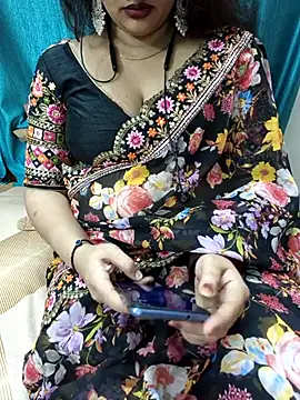 Snapshot of kavyabhabhi chatting on June 16, 8:39 am kavyabhabhi online show from June 16, 8:39 am