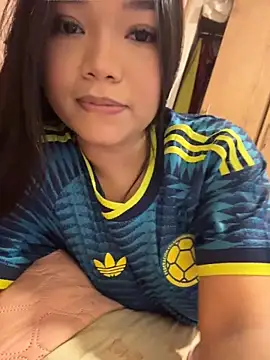 Snapshot of maria_lunag chatting on June 18, 2:34 am maria lunag online show from June 18, 2:34 am