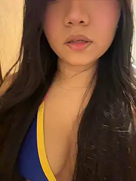 Snapshot of maria_lunag chatting on June 28, 3:23 am maria lunag online show from June 28, 3:23 am