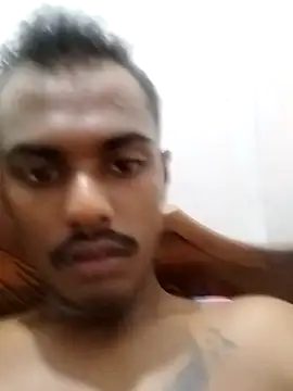 Arunaprasad070 online show from May 21, 11:28 am