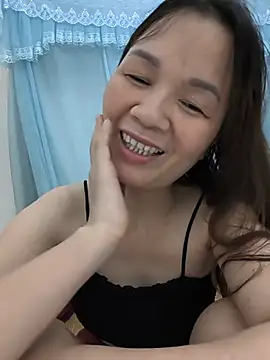 Lye lovely online show from July 6, 6:32 am