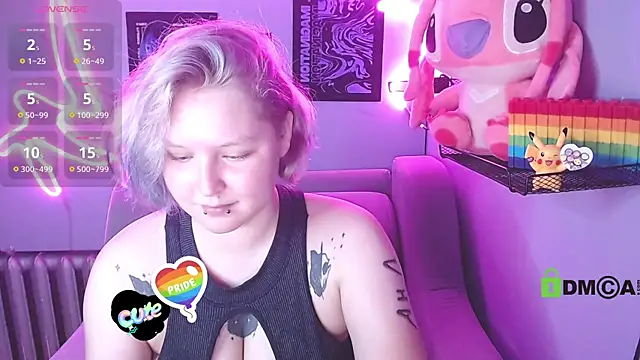 DolliRosees online show from July 25, 6:33 am