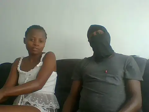 TonnyAmellia online show from June 12, 7:51 am