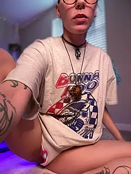 lil martian online show from January 17, 7:39 pm