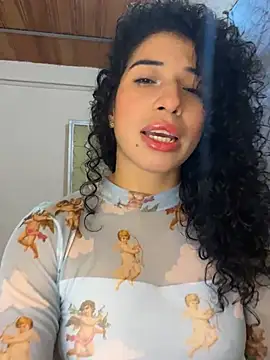 Snapshot of Miily_0 chatting on July 19, 3:43 am Miily 0 online show from July 19, 3:43 am