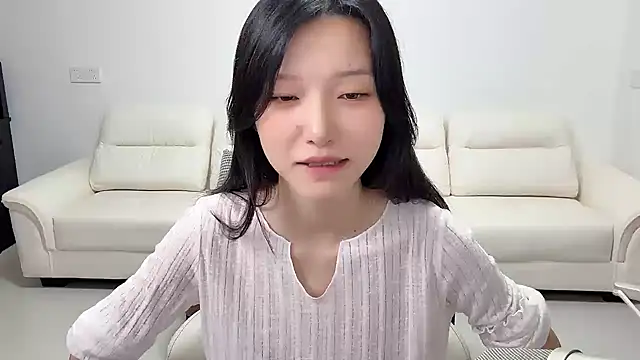 jiajia girl online show from June 14, 2:30 pm