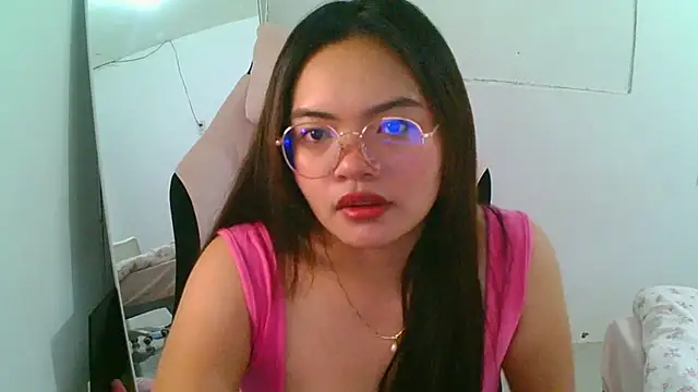 Snapshot of AlethiaBratsch chatting on May 24, 5:34 am AlethiaBratsch online show from May 24, 5:34 am