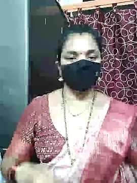 Snapshot of Leela_555 chatting on July 17, 2:56 pm Leela 555 online show from July 17, 2:56 pm