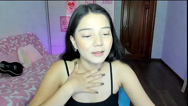 Snapshot of milana_marttt chatting on July 4, 4:29 am milana marttt online show from July 4, 4:29 am