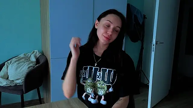 Snapshot of EsterCarterr chatting on May 25, 5:30 pm EsterCarterr online show from May 25, 5:30 pm
