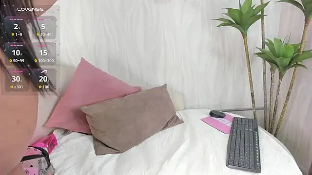 natalie fox   online show from July 3, 11:38 am