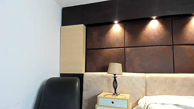 ValeryMontenegro online show from July 15, 12:10 pm