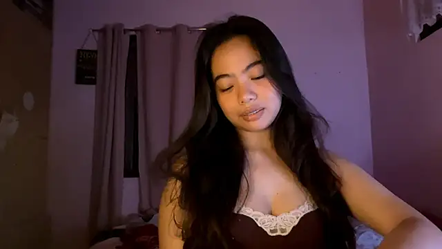 EnchantingEscalade online show from May 30, 3:53 pm