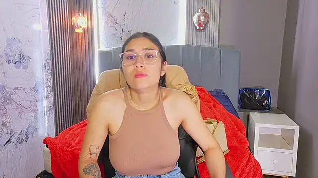 adaira31 online show from June 16, 8:44 pm