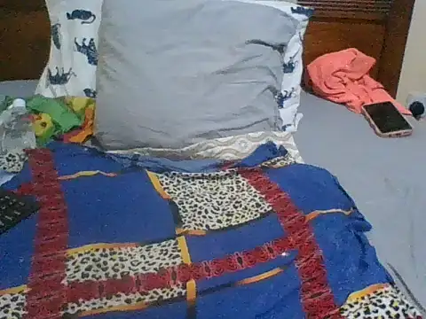 Snapshot of Applecute254 chatting on July 5, 8:27 pm Applecute254 online show from July 5, 8:27 pm