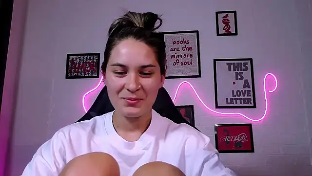AlisaFrost online show from June 10, 8:08 pm