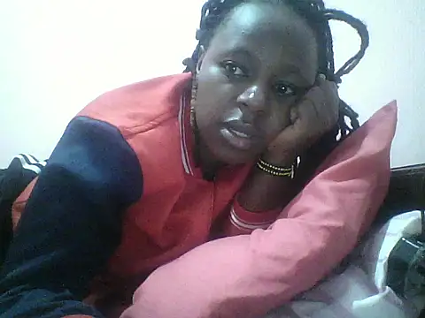 Snapshot of cuteberyle chatting on May 23, 12:05 am cuteberyle online show from May 23, 12:05 am