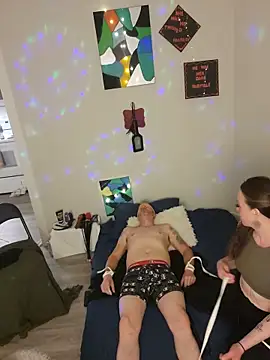 PookieJones online show from June 7, 2:37 am