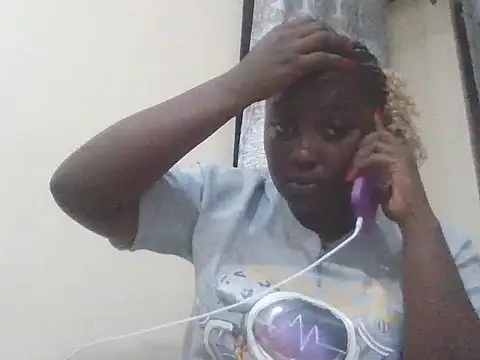 Snapshot of Ebonydol1 chatting on May 25, 4:13 pm Ebonydol1 online show from May 25, 4:13 pm