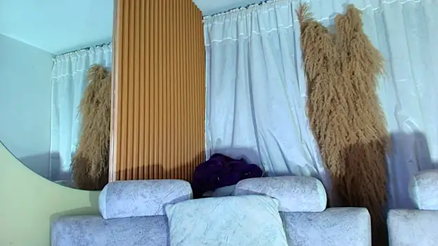 Victoria Bigcock online show from July 26, 5:26 am