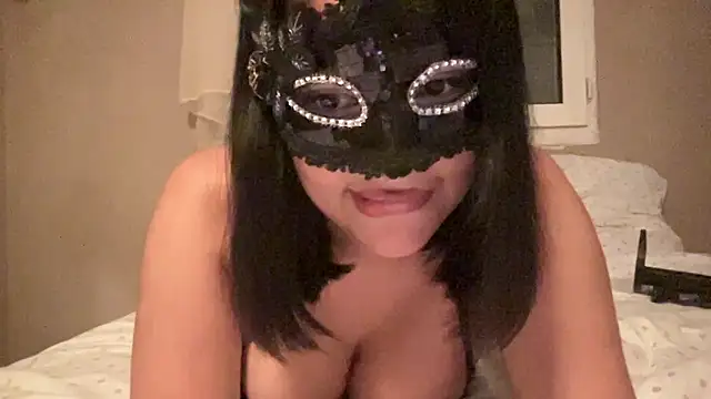 Snapshot of Mariah_off chatting on May 27, 8:06 pm Mariah off online show from May 27, 8:06 pm