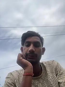 Snapshot of Roshan_78_R chatting on May 31, 2:31 am Roshan 78 R online show from May 31, 2:31 am