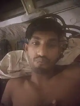 Snapshot of Roshan_78_R chatting on June 21, 5:26 pm Roshan 78 R online show from June 21, 5:26 pm