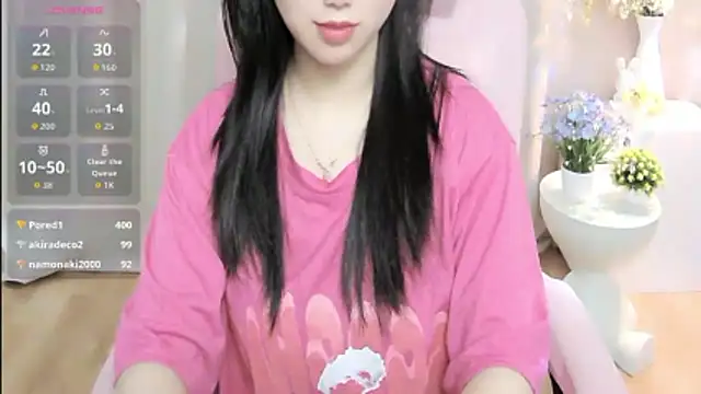 Snapshot of shynana chatting on June 12, 1:10 pm shynana online show from June 12, 1:10 pm
