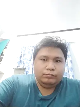 Snapshot of RedSword007 chatting on May 24, 2:44 pm RedSword007 online show from May 24, 2:44 pm