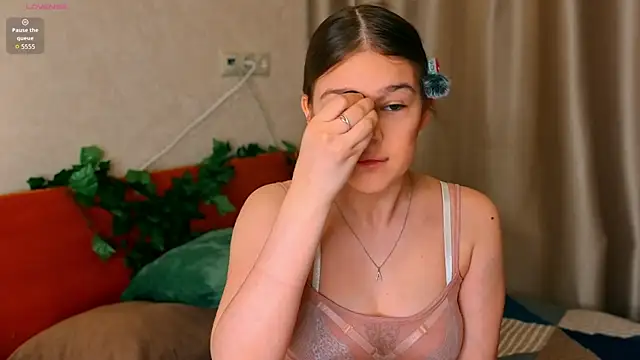 PlayfulMelly online show from June 21, 6:21 pm