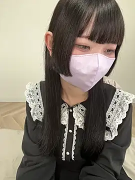 Snapshot of Reina_0129 chatting on June 21, 8:28 am Reina 0129 online show from June 21, 8:28 am