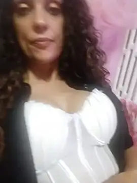 angelaxxx83 online show from July 22, 4:32 pm