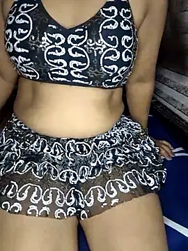 Curvy Anushka online show from June 15, 7:27 pm