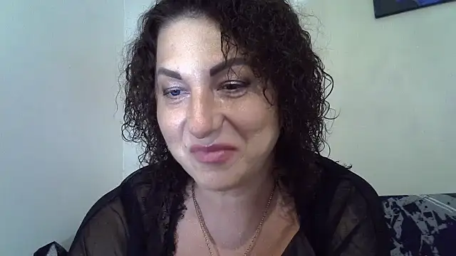 Snapshot of Margot8888 chatting on July 1, 10:50 am Margot8888 online show from July 1, 10:50 am