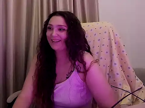 Snapshot of Lola_Creolla chatting on May 26, 2:57 pm Lola Creolla online show from May 26, 2:57 pm