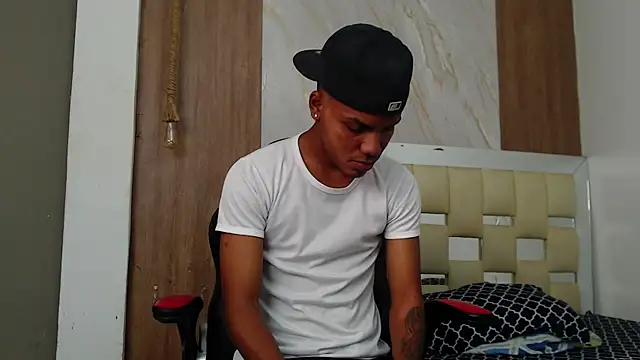 artur collins  online show from June 23, 9:46 pm