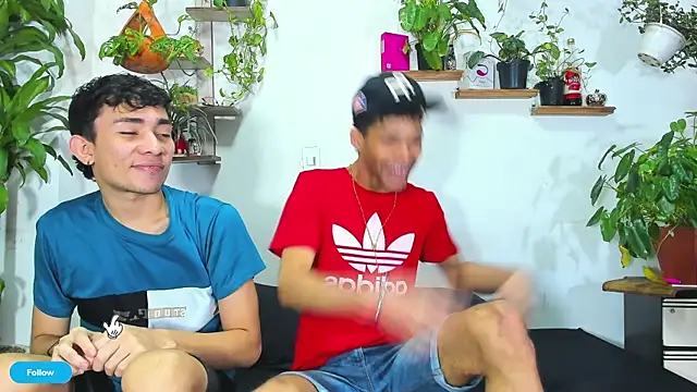 STRANGER BOYS online show from May 25, 10:27 pm