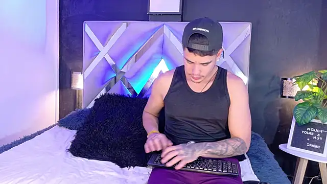 Alex-Rodriguezz online show from June 23, 7:56 pm