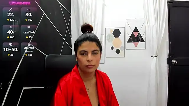 Liz Levo online show from September 26, 1:04 pm