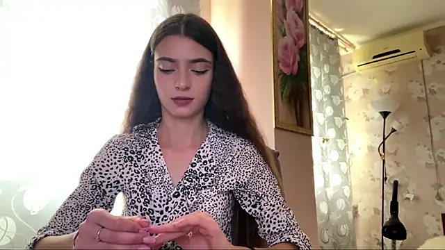 AlvitaBarrett online show from June 3, 7:22 am
