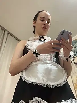 Snapshot of BunnyLunee chatting on May 30, 6:05 pm BunnyLunee online show from May 30, 6:05 pm