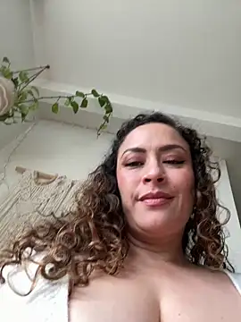 BellaNovaLove online show from June 15, 8:55 pm