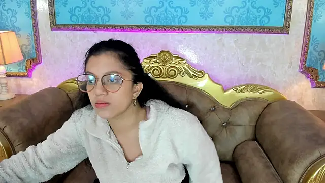 Snapshot of MaloryJones chatting on June 3, 2:33 pm MaloryJones online show from June 3, 2:33 pm