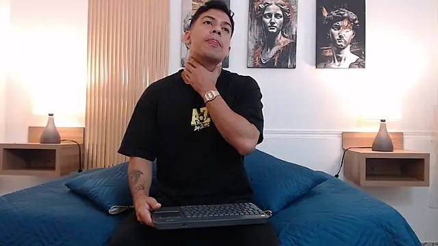 Diego salvatore online show from June 4, 2:34 pm