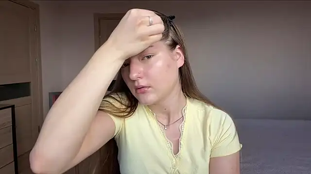 lizzzanatooo online show from July 12, 10:39 am