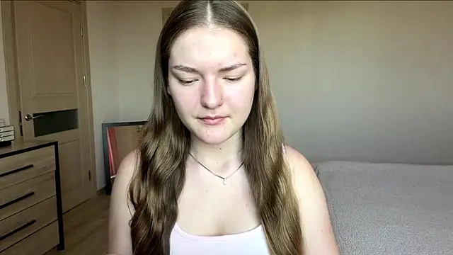 lizzzanatooo online show from July 16, 10:10 am